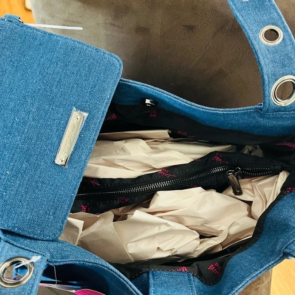 Betsey Johnson skull denim tote bag xl - Picture 9 of 9